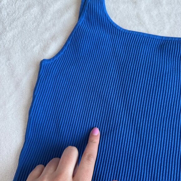 Aritzia Babaton Blue Sculpt Knit - Picture 4 of 6